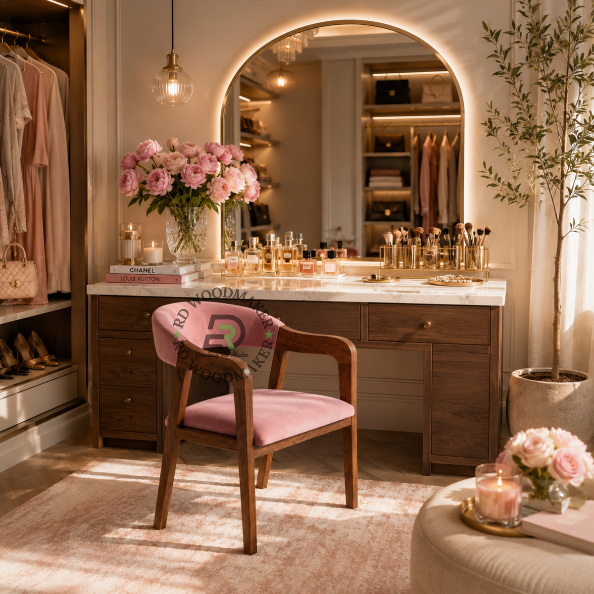 BLUSH PINK UPHOLSTERED WOODEN DINING ARMCHAIR