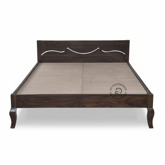CLASSIC CURVED LEG WOODEN BED