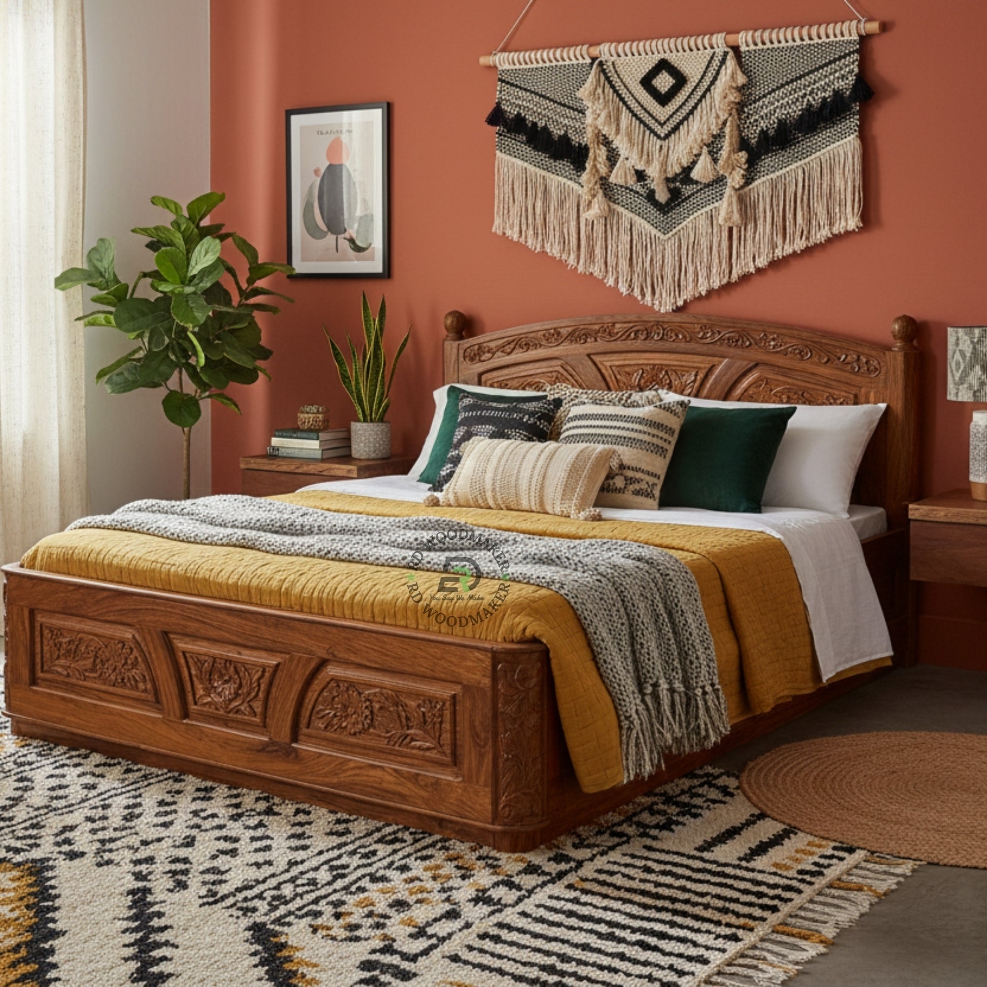 HANDCARVED FLORAL SHEESHAM WOOD BED WITH CLASSIC ARCH HEADBOARD