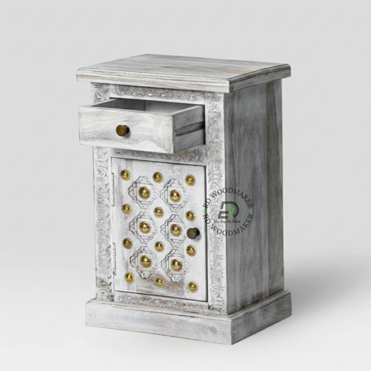 ROYAL CARVED WHITE