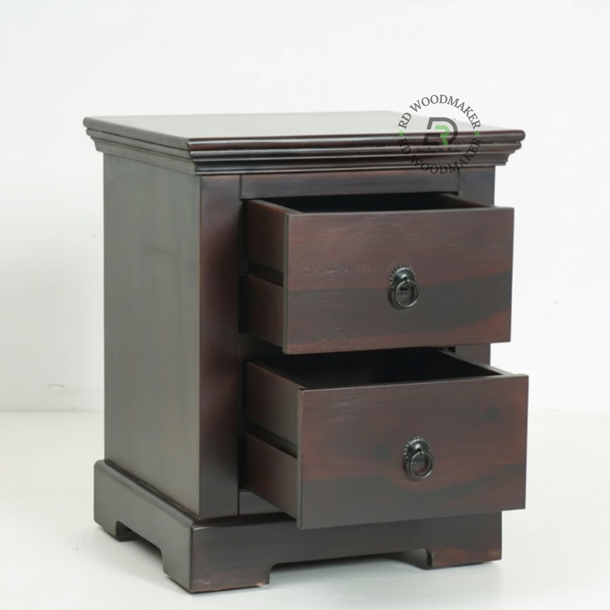 CLASSIC ESPRESSO BEDSIDE