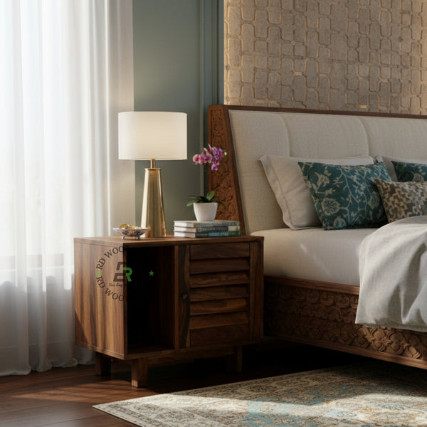 SLATTED DOOR ASYM BEDSIDE