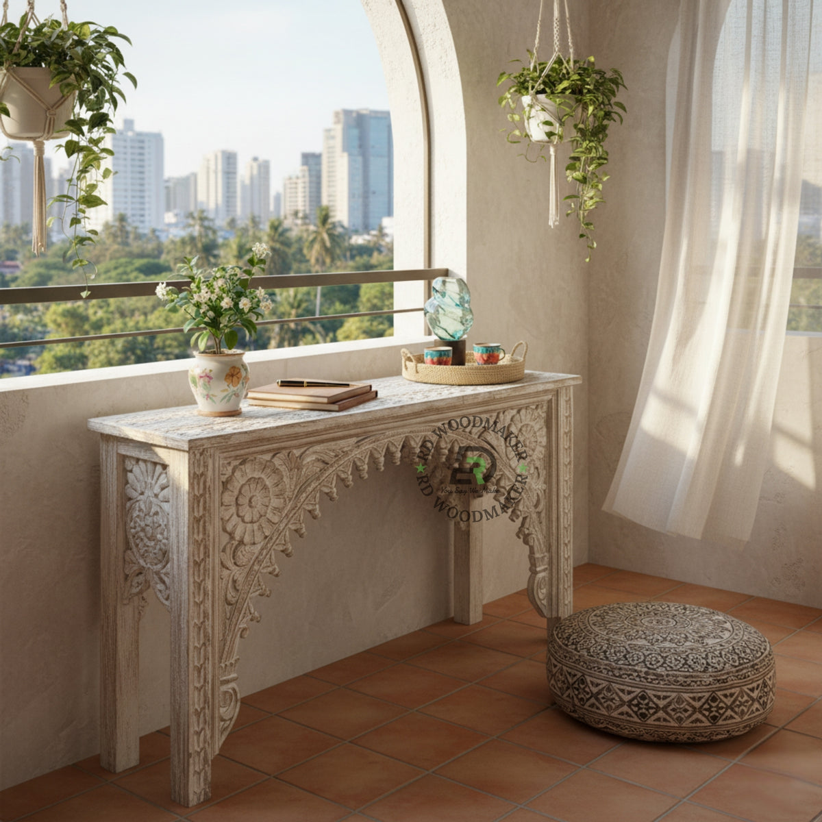 CONSOLE TABLE