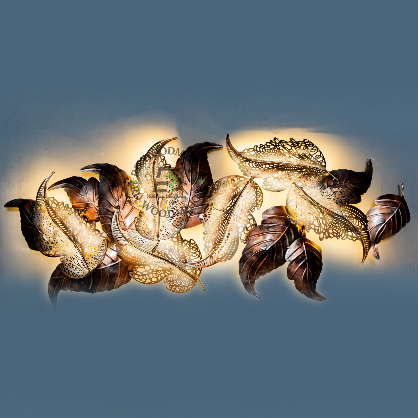 ELEGANT METALLIC LEAF WALL DECOR