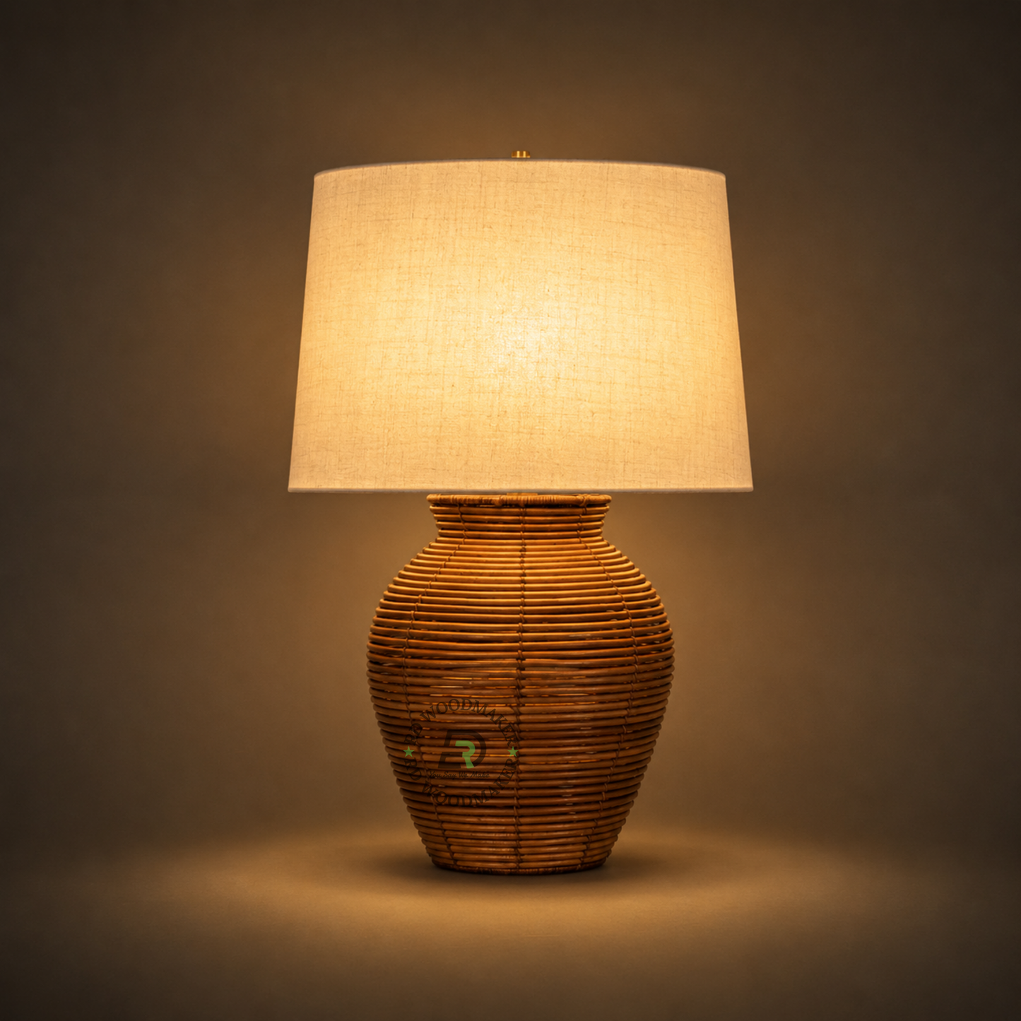 HANDWOVEN RATTAN TABLE LAMP
