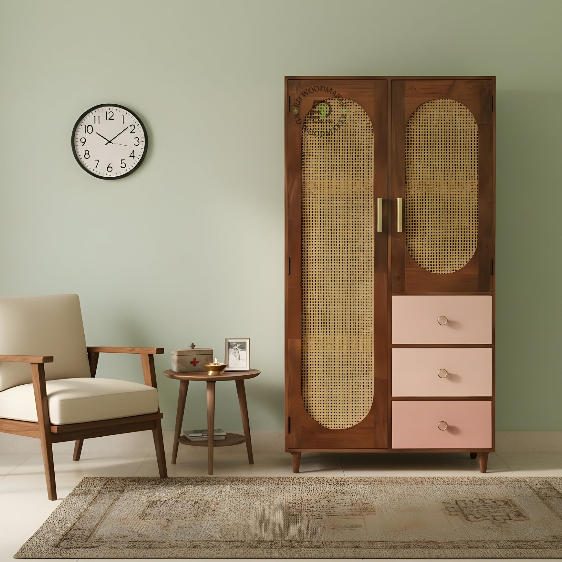 CLASSIC LARGE 4-DOOR SOLID WOOD WARDROBE